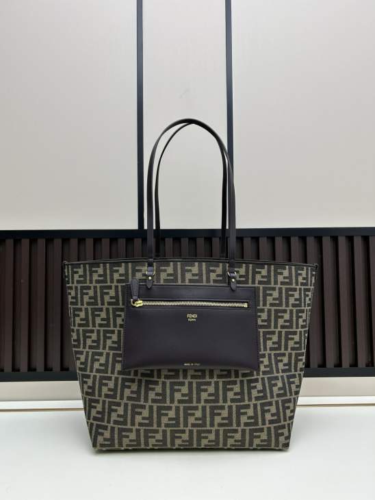 Picture of Fendi Handbags 2 _SKUfw237516079fw